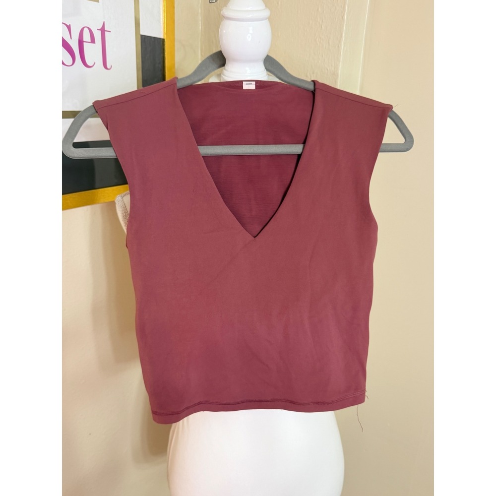 Athleta Elation V-Neck Crop Top Burgundy Maroon Powervita Yoga Tank Size S